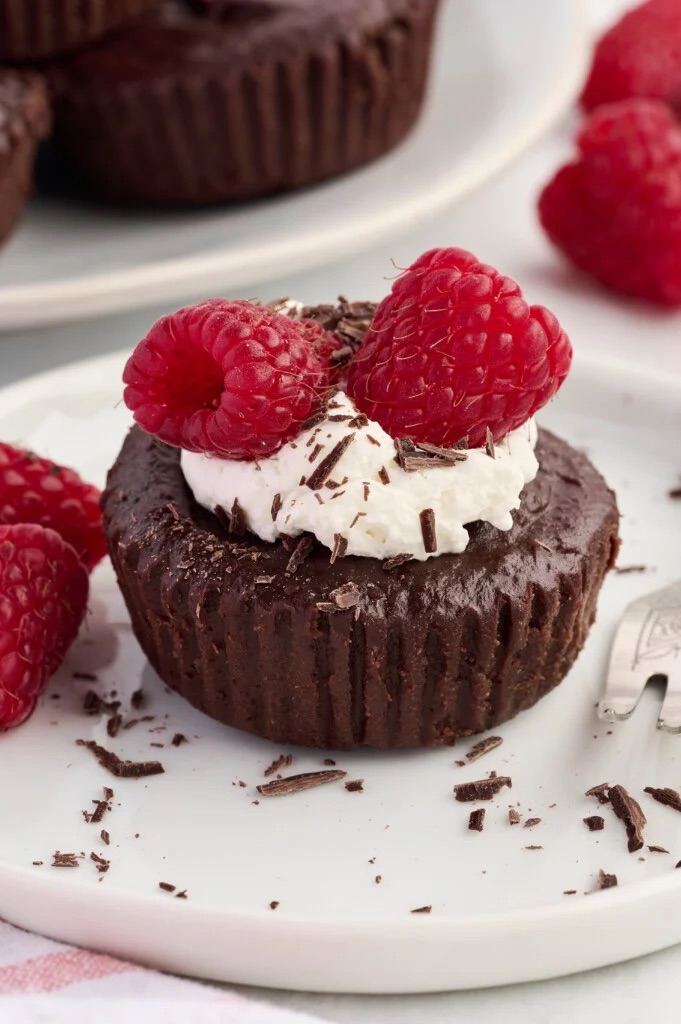 2 IngredientChocFudgeCakes 10 681x1024