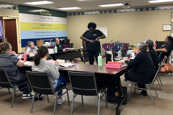 New Caregivers Complete Home Care Certification at Home Instead of Birmingham, AL